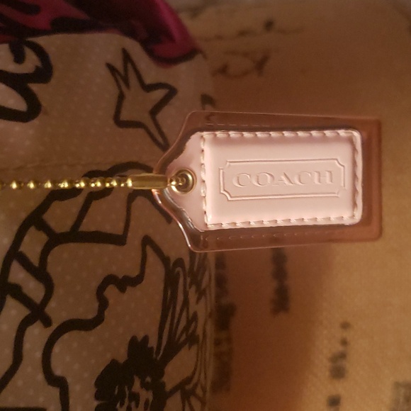 COACH Poppy Kyra Backpack +Wristlet - Picture 4 of 11